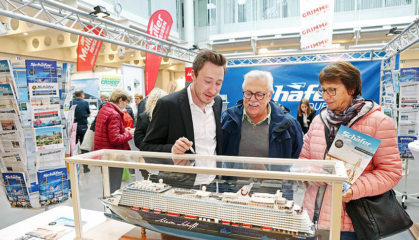 Vor allem regionale, aber auch einige überregionale Aussteller aus Reisebranche, Gastgewerbe und Freizeitwirtschaft sind bei der sechsten Auflage der Messe vertreten. Vor allem regionale, aber auch einige überregionale Aussteller aus Reisebranche, Gastgewerbe und Freizeitwirtschaft sind bei der sechsten Auflage der Messe vertreten.