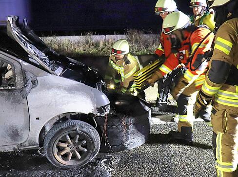 Auf der A6 ist es am Montagabend zu einem Unfall gekommen. Auf der A6 ist es am Montagabend zu einem Unfall gekommen.