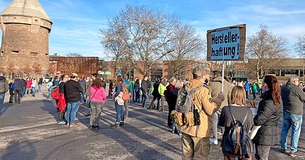 Angemeldete Versammlung am Neujahrstag in Heilbronn.
Foto. Archiv/Kinkopf Angemeldete Versammlung am Neujahrstag in Heilbronn.
Foto. Archiv/Kinkopf