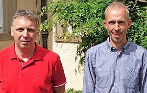 ... sowie Olaf Pruckner und Winfried Fleischer (rechts) vom Hofgut Hermersberg freuen sich über die Auszeichnung mit dem Hohenloher Bio-Stern 2021. Fotos: Juergen Koch ... sowie Olaf Pruckner und Winfried Fleischer (rechts) vom Hofgut Hermersberg freuen sich über die Auszeichnung mit dem Hohenloher Bio-Stern 2021. Fotos: Juergen Koch