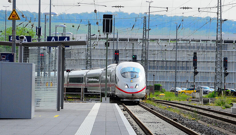 Mit dem ICE kommt man 2024 von Heilbronn nach Berlin, Hamburg und Innsbruck. Mit dem ICE kommt man 2024 von Heilbronn nach Berlin, Hamburg und Innsbruck.